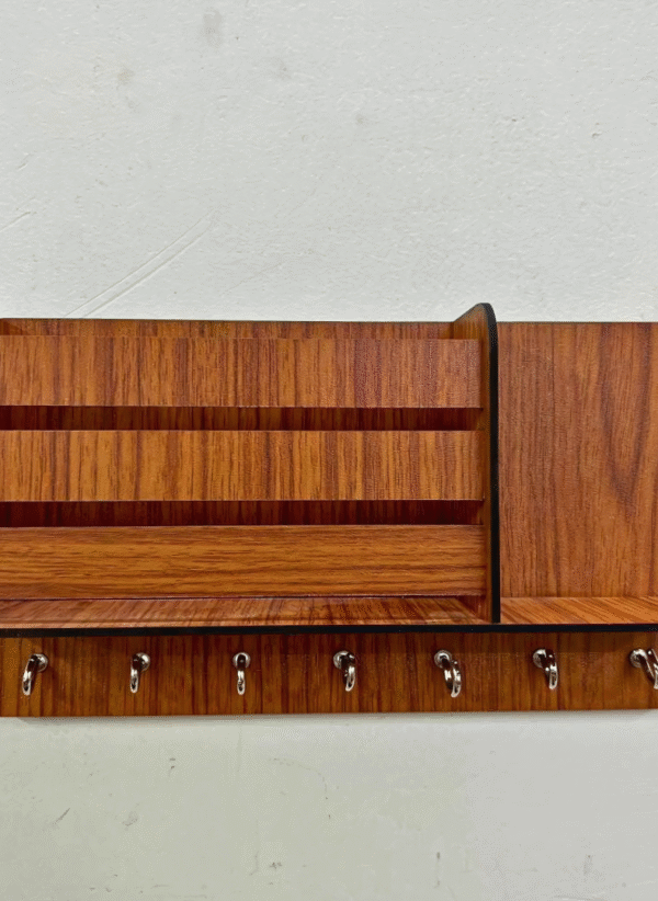 Kufi Studio Wall Mounted Key Holder Organizer  (10x5 Inch) - Image 4